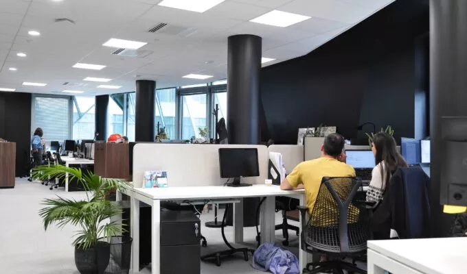 whoorks-rennes-bureaux-modulables-evolutifs-privatifs