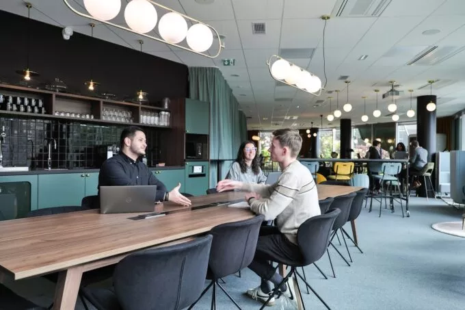 espace-coworking-whoorns-rennes-design-moderne