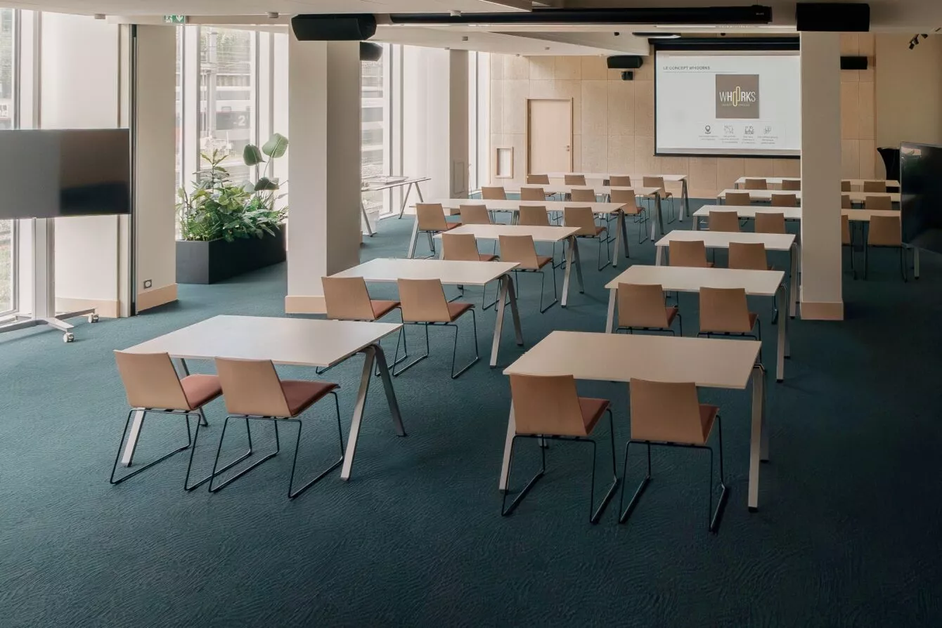 whoorks-rennes-agora-espace-modulable-moderne