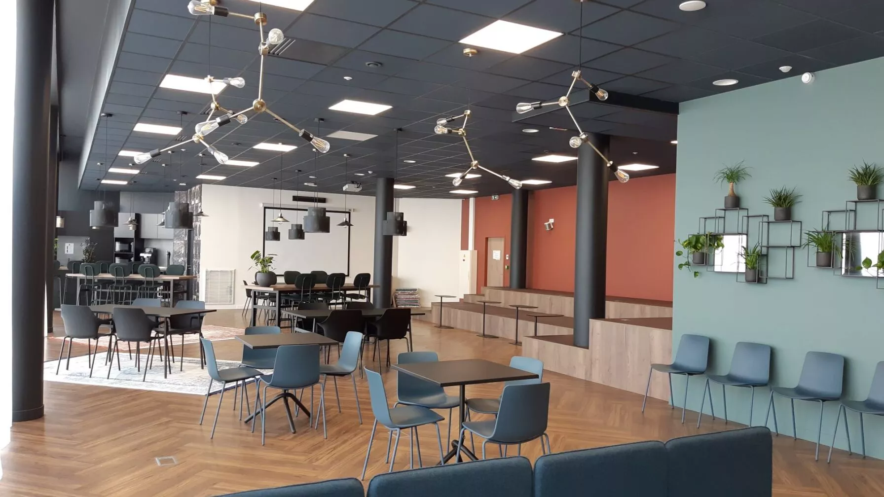 espaces-coworking-moderne-whoorks