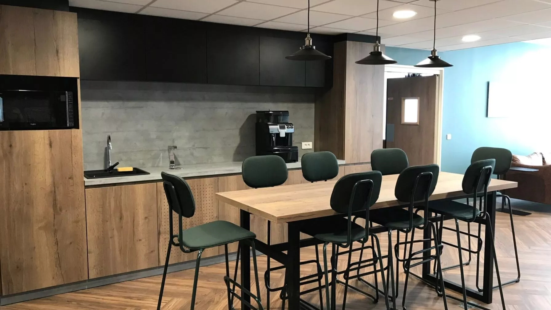 tisanerie-whoorks-espaces-bureaux